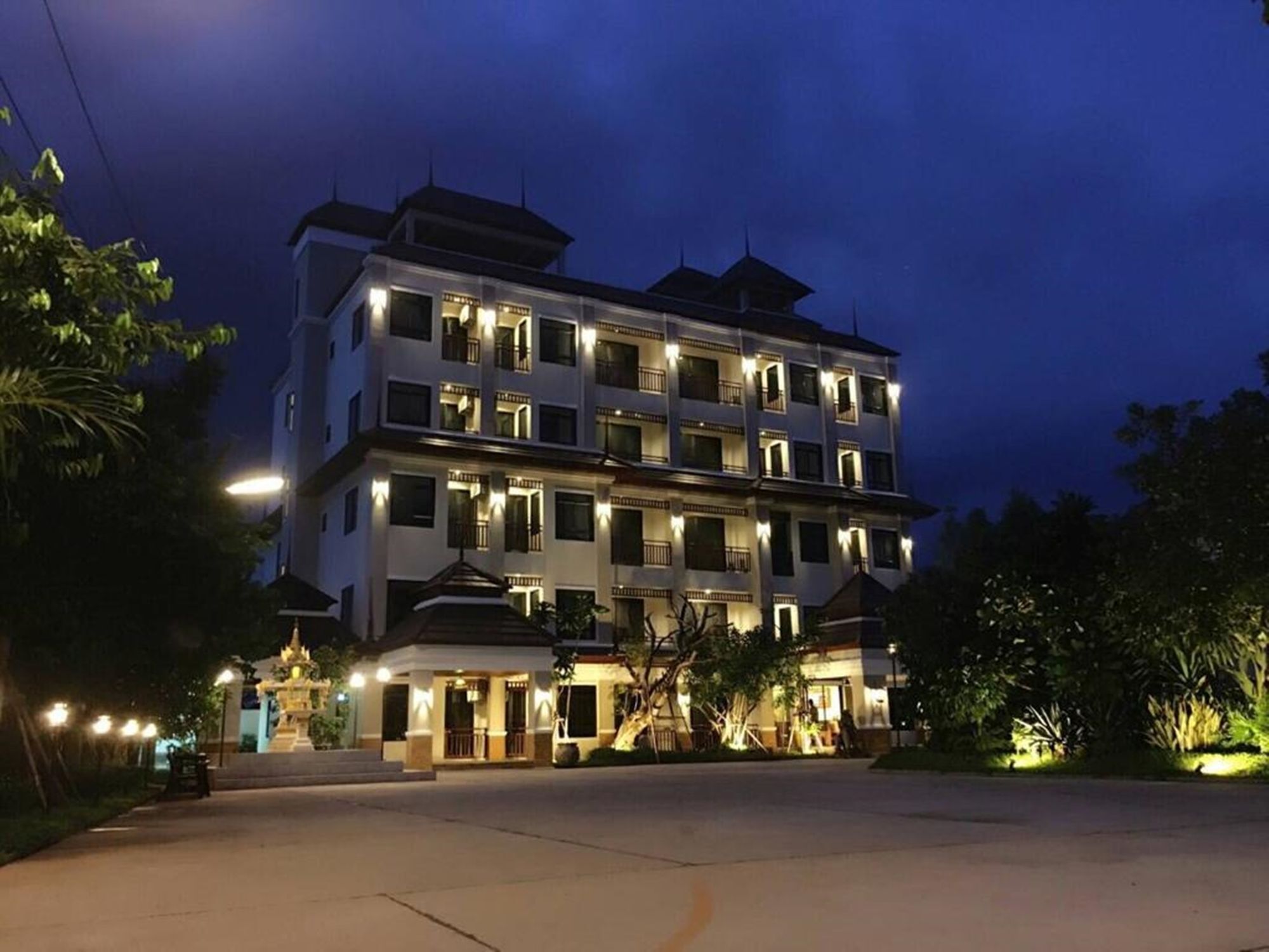 The Green Residence 304 Si Maha Phot Exterior foto